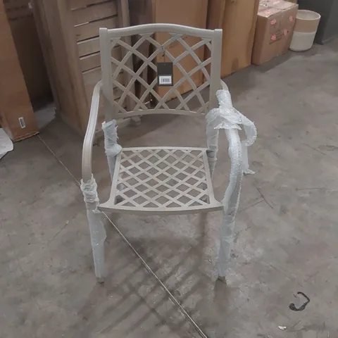 MARCHAM GARDEN ARM CHAIR
