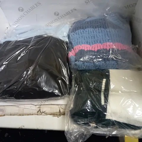 BOX OF 4 BRAND NEW COTTON:ON CLOTHES TO INCLUDE JUMPERS AND HOODIES