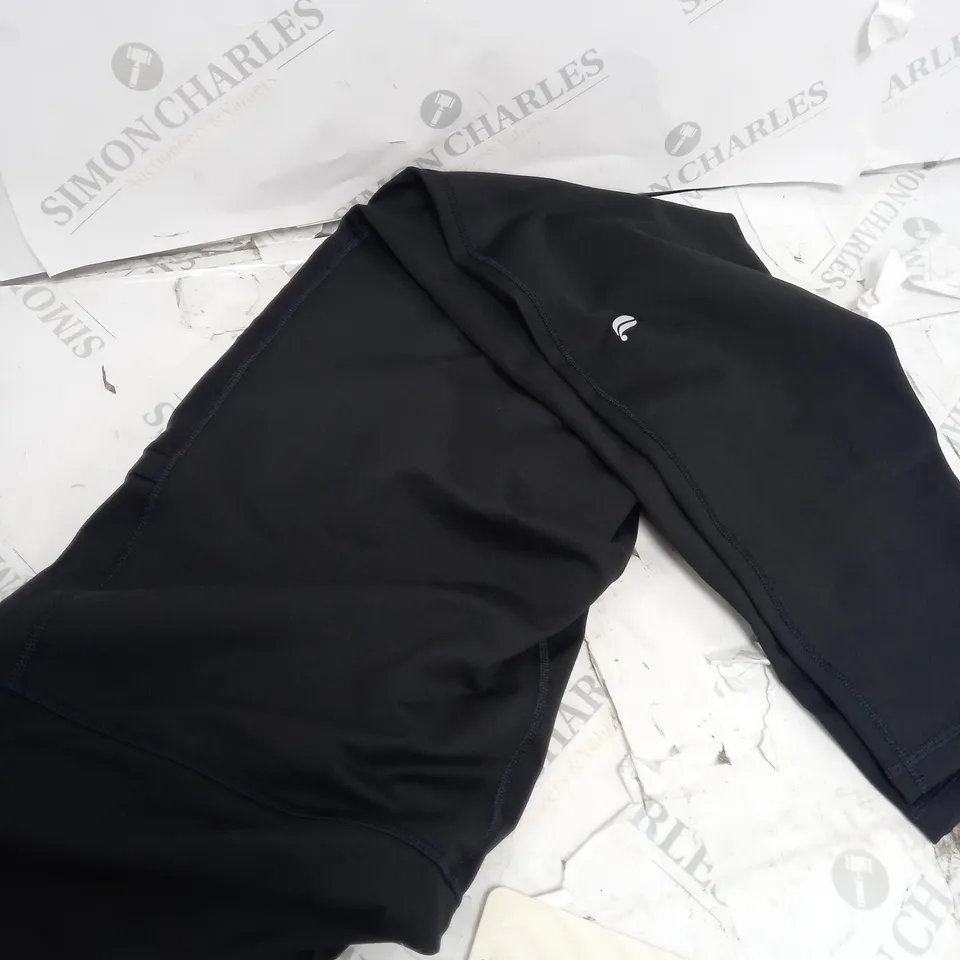 FABLETICS BLACK ON THE GO HIGH WASTED LEGGINGS - SIZE 2X