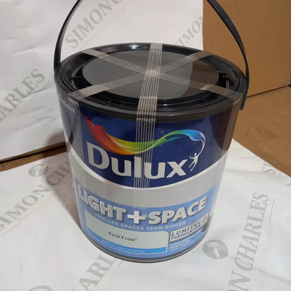 DULUX LIGHT+SPACE FIRST FROST PINT 