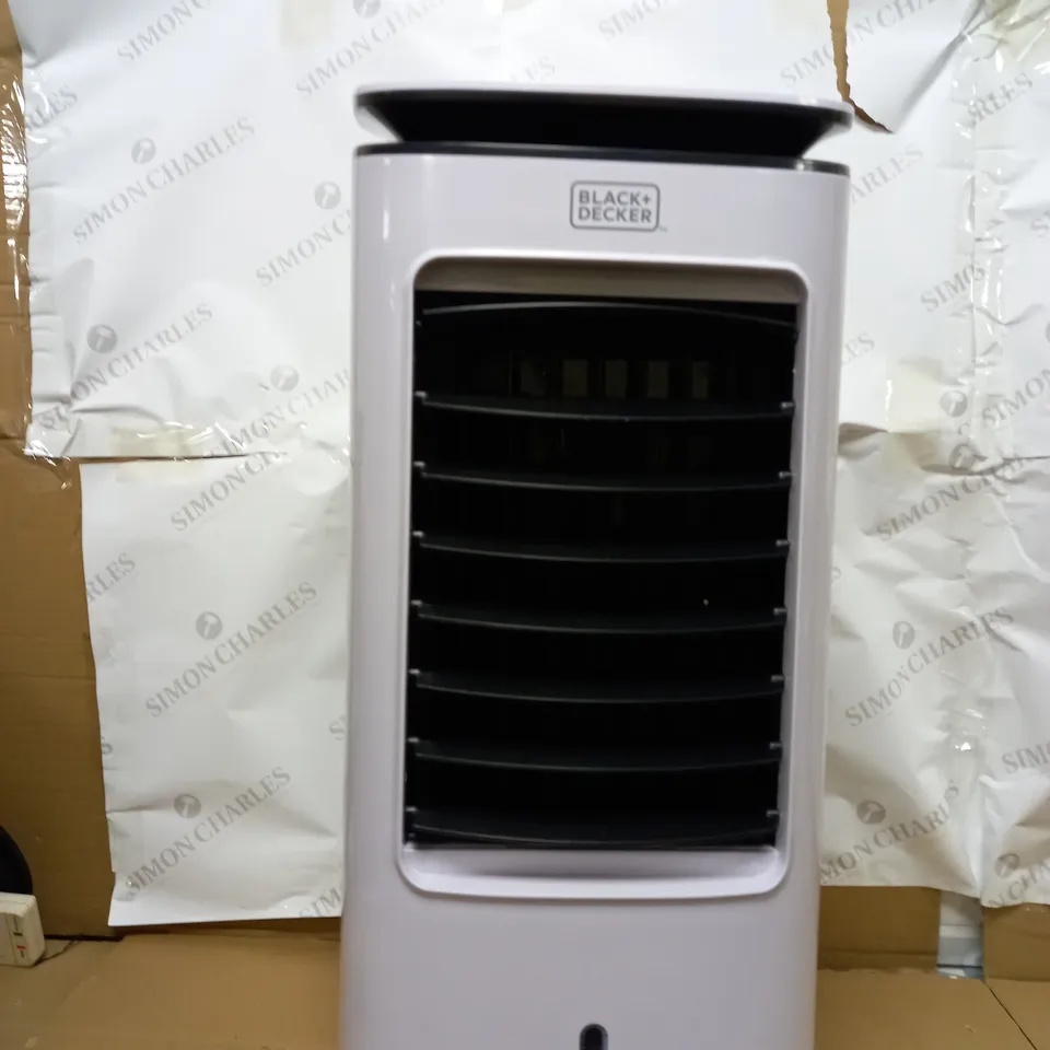 BLACK+DECKER 7 LITRE DIGITAL 2-IN-1 AIR COOLER