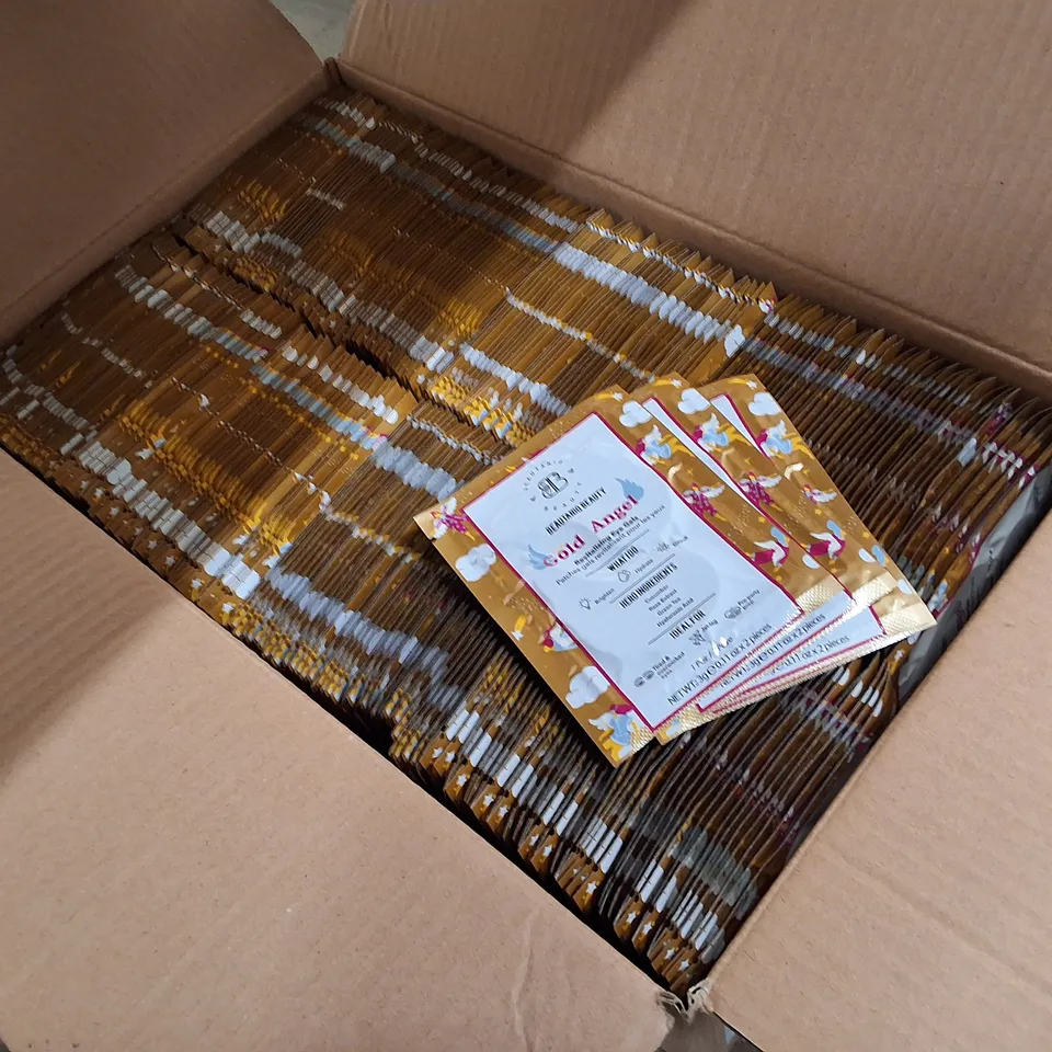 BOX CONTAINING 1200 BEAUTANIQ BEAUTY GOLD ANGEL REVITALISING EYE GELS POUCHES - EXP 09/2022