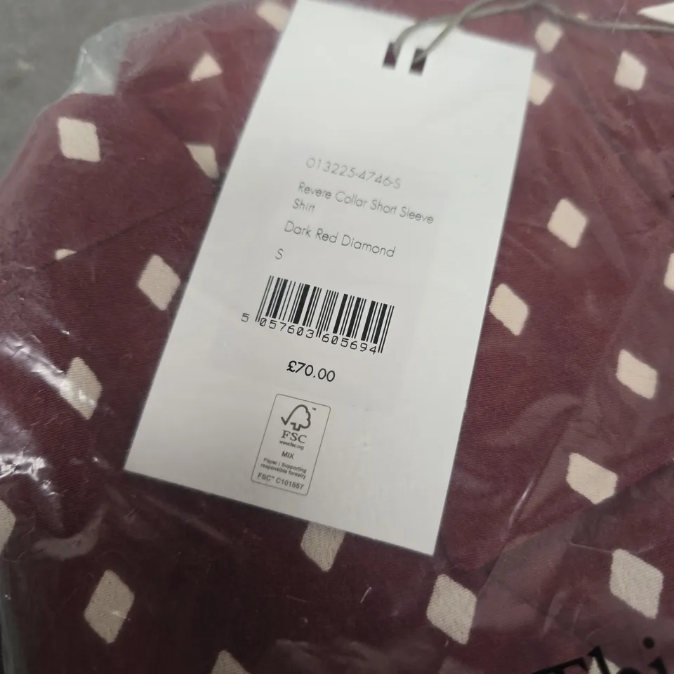 HUSH REVERE COLLAR SHORT SLEEVE SHIRT – DARK RED DIAMOND, UK S
