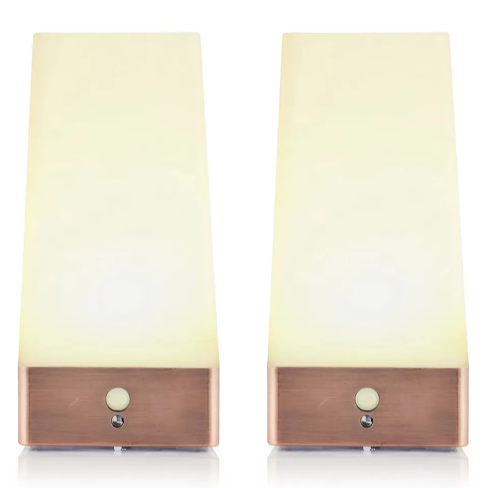 OUTLET AURAGLOW SET OF 2 WIRELESS PIR HALLWAY RECHARGEABLE