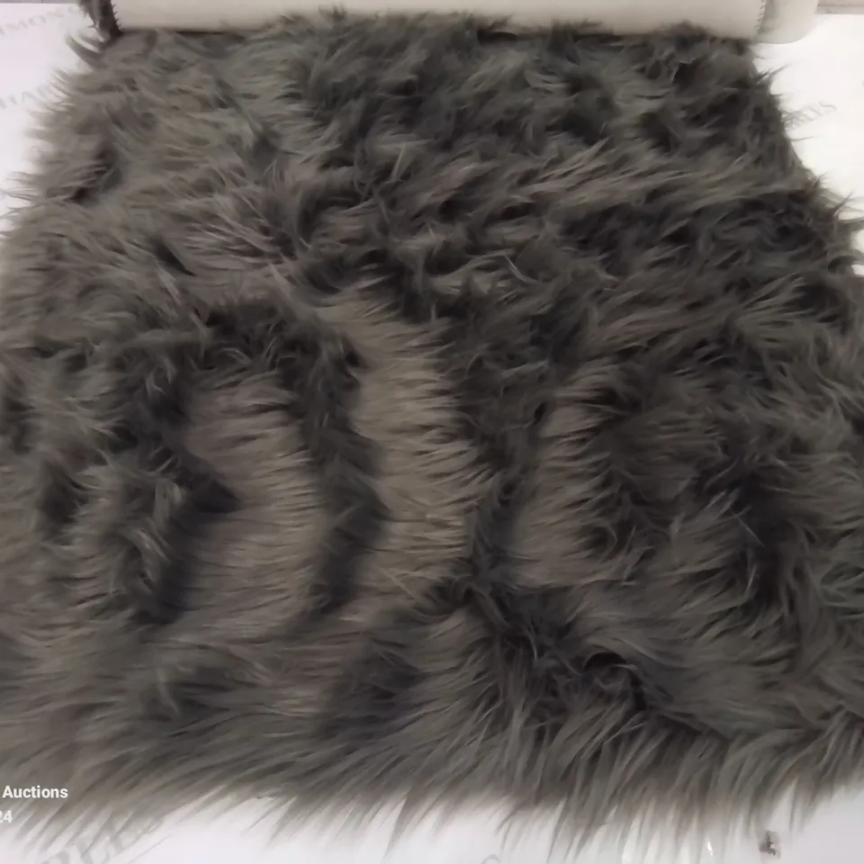 BRAND NEW PACO HOME 960 PLAYA DESIGN 60X100CM SHAGGY ANTHRACITE RUG