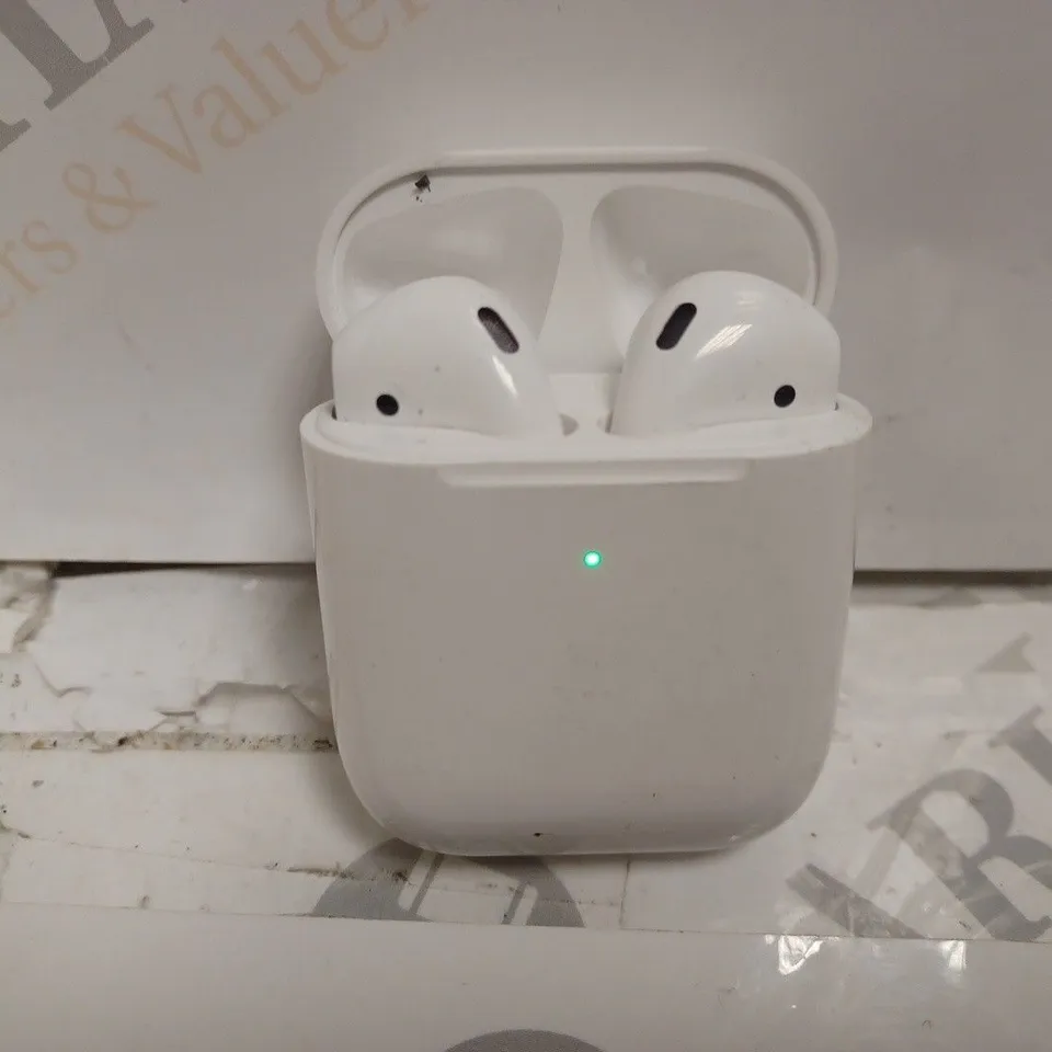 PRODA PD-BT230 TRUE WIRELESS EARBUDS IN WHITE