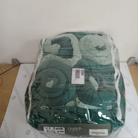 COZEE HOME 2 PACK EMBOSSED VELVETSOFT 4 PIECE DUVET SET - GREEN