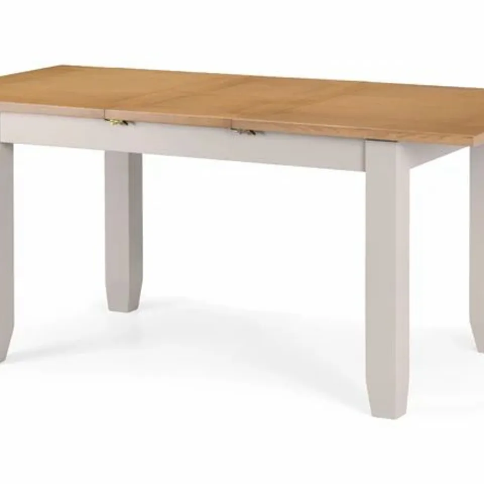BOXED SKIDMORE EXTENDABLE DINING TABLE