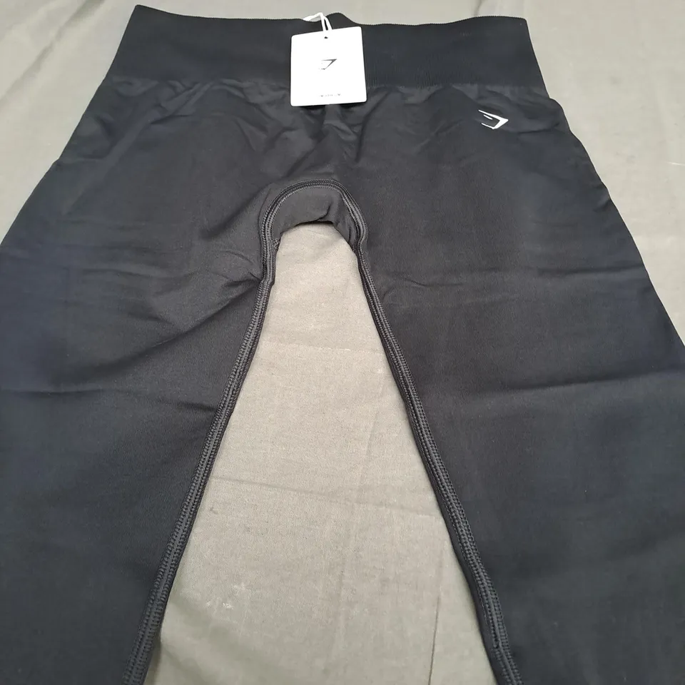 GYMSHARK EVERYDAY SEAMLESS LEGGINGS IN BLACK - MEDIUM