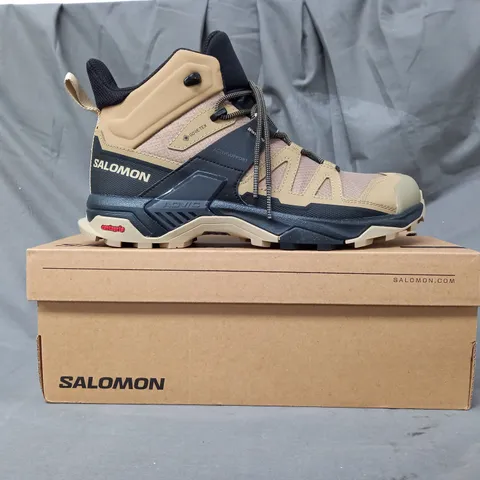 BOXED PAIR OF SALOMON X ULTRA 4 MID GTX SHOES IN KELP/BLACK/SAFARI UK SIZE 8.5