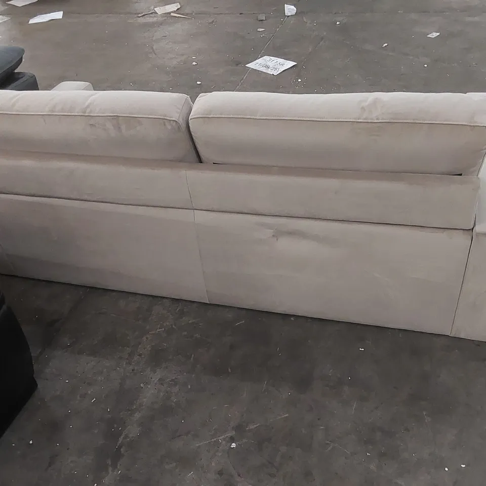 QUALITY DESIGNER 3-SEATER VELVET SOFA 