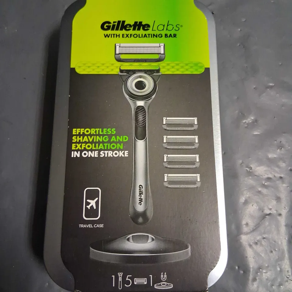 BOXED GILETTE LABS WITH EXFOLIATING SOAP
