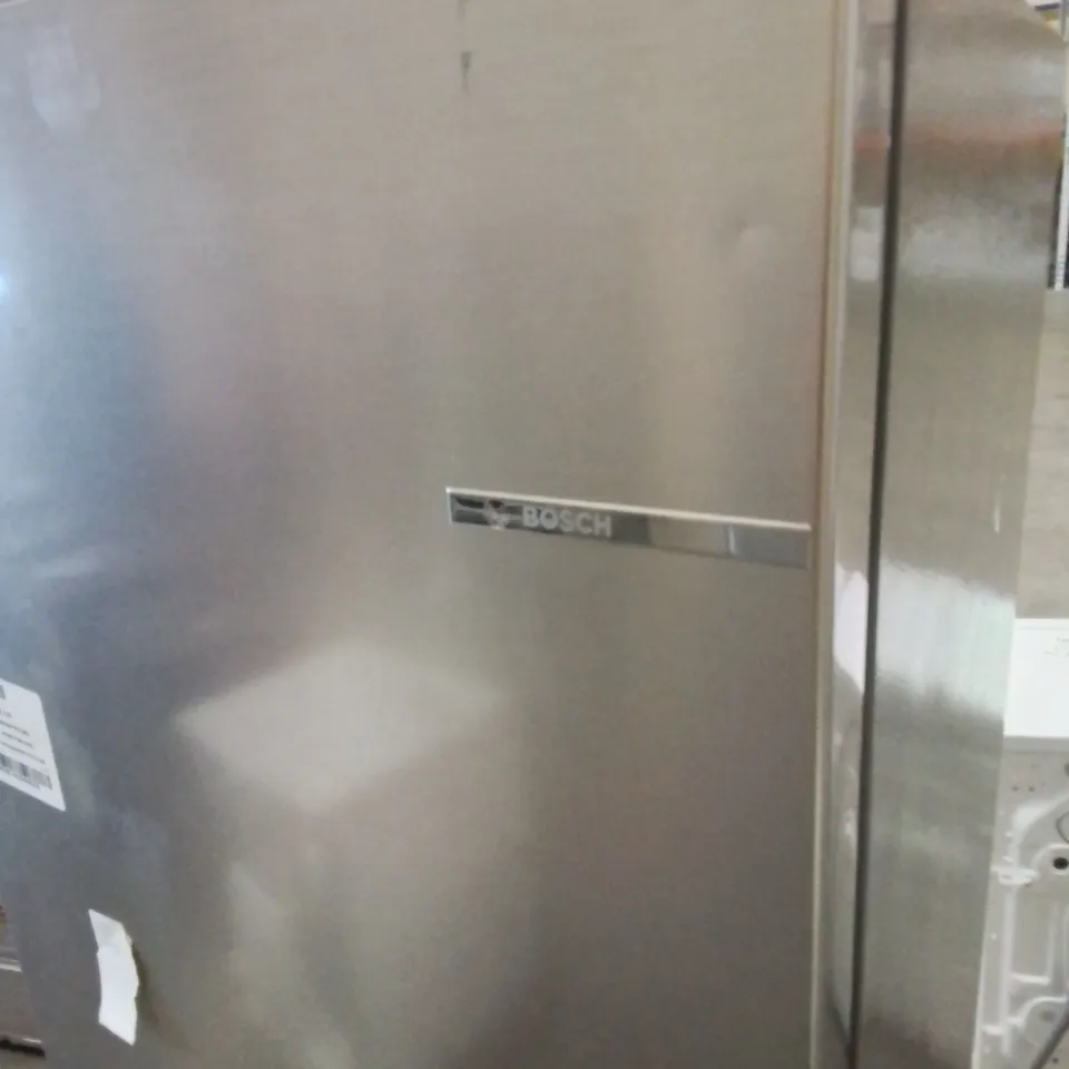 BOSH SERIES 2 FREESTANDING FRIDGE FREEZER IN SILVER 55CM WIDE × 183CM HIGH 