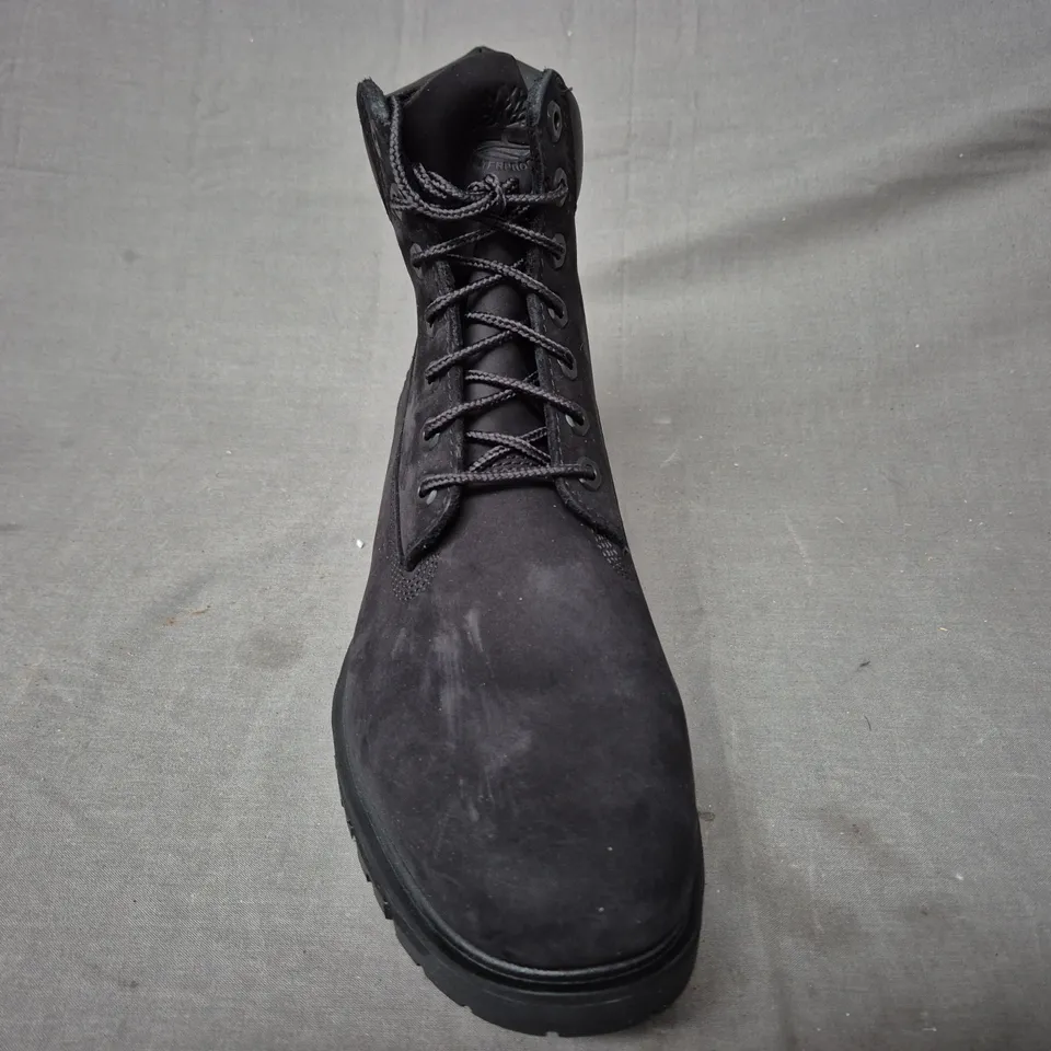 BOXED PAIR OF TIMBERLAND RADFORD WATERPROOF BOOTS IN BLACK UK SIZE 9