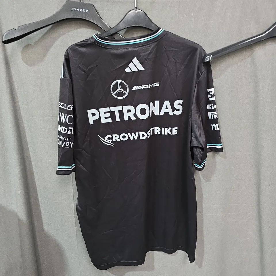 MERCEDES-AMG PETRONAS F1 TEAM JERSEY – BLACK, TAG ATTACHED UK LARGE