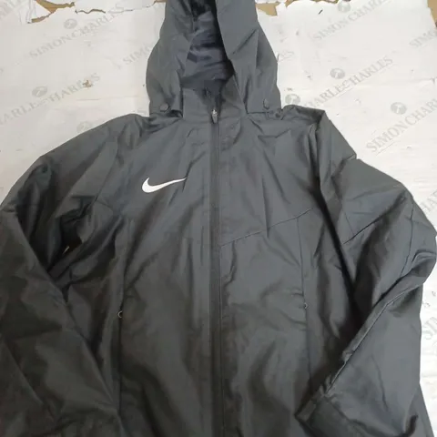 NIKE BLACK PADDED JACKET - KIDS M