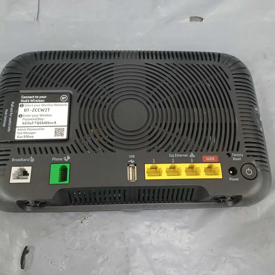BT BROADBAND SMART HUB 2 MODEL NUMBER GRV9517UAC34-A-SA 