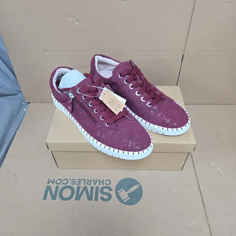 JO & JOE PORTO PLUM SHOES – UK SIZE 6