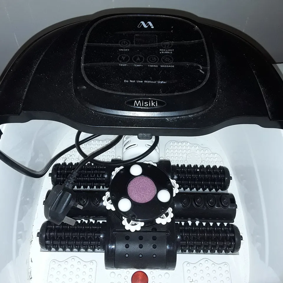 UNBOXED MISKI FOOTSPA