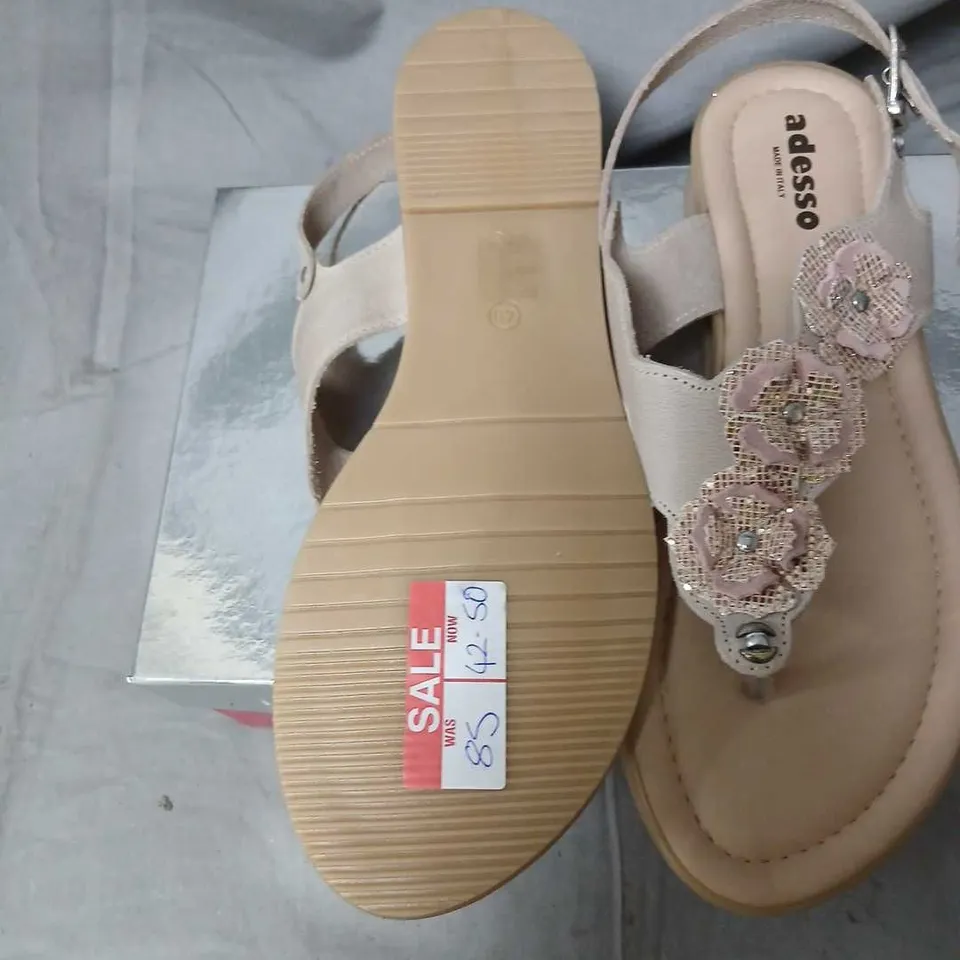 ADESSO ROSE GOLD FLOWER-EMBELLISHED SANDALS – WOMEN'S, UK 7 (EU 40)
