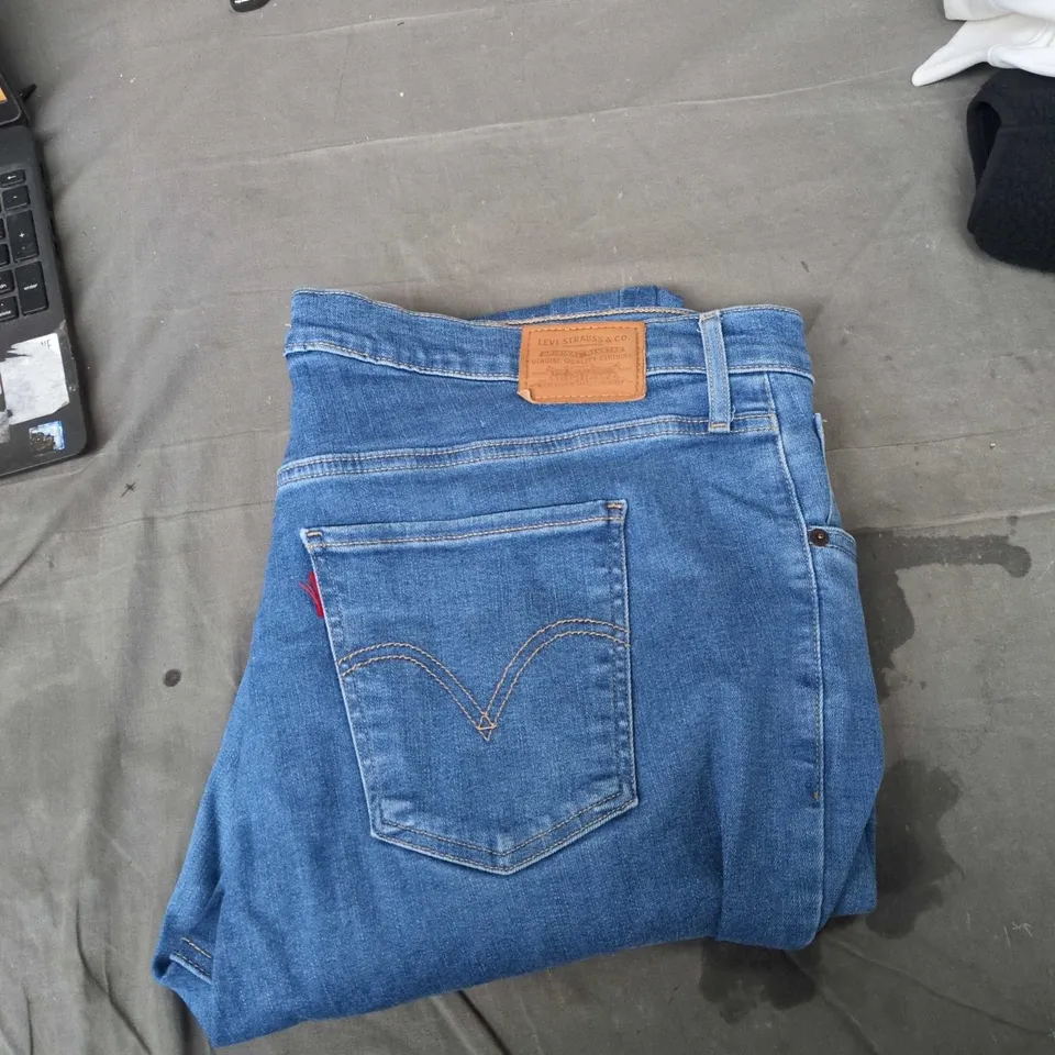 LEVI'S MILE HIGH SUPER SKINNY JEANS – WOMEN'S, W22