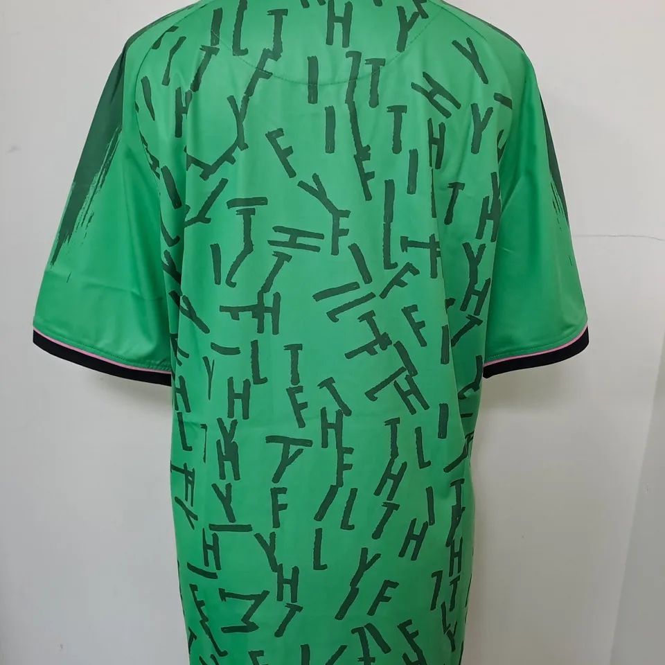 FILTHY FELLAS FOOTBALL SHIRT SIZE L