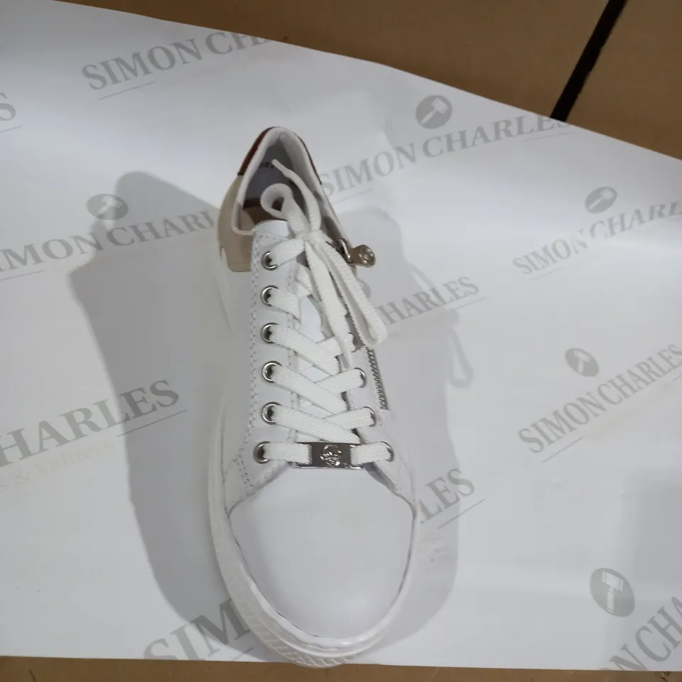 RIEKER WHITE TRAINER SIZE 7.5