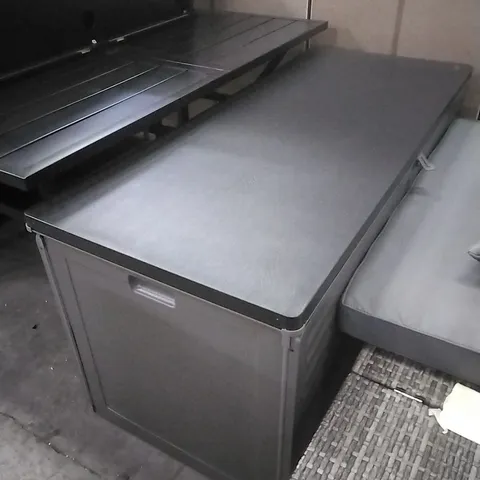 GARDEN IMPRESSIONS GARDEN STORAGE BOX - GREY/BLACK