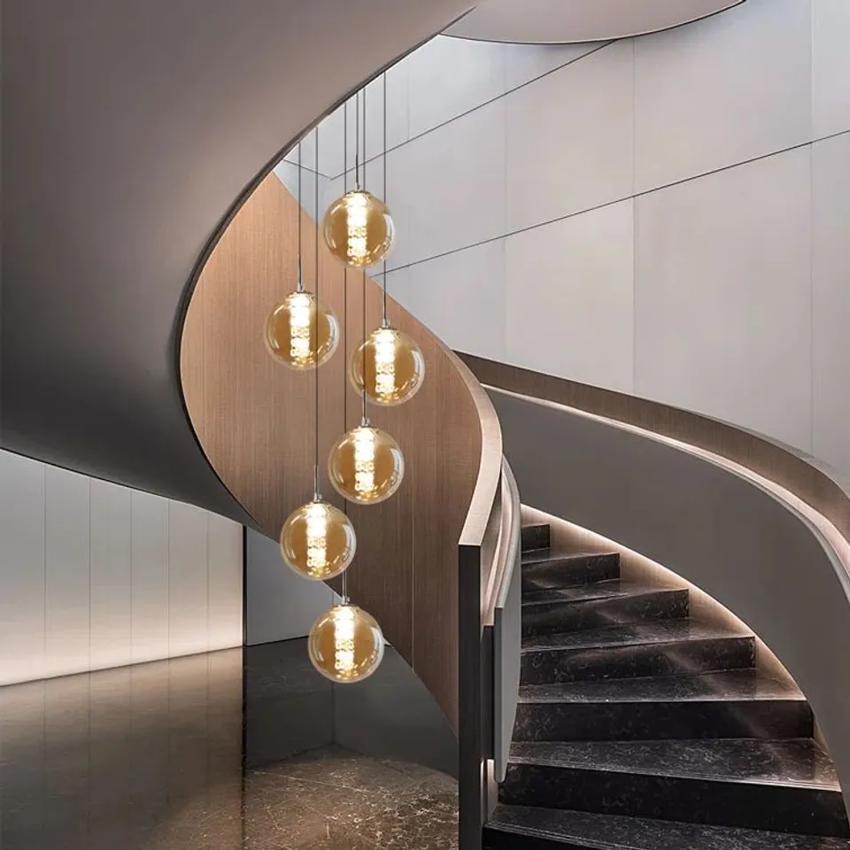 BOXED LYLAH LIGHT SILVER CLUSTER PENDANT