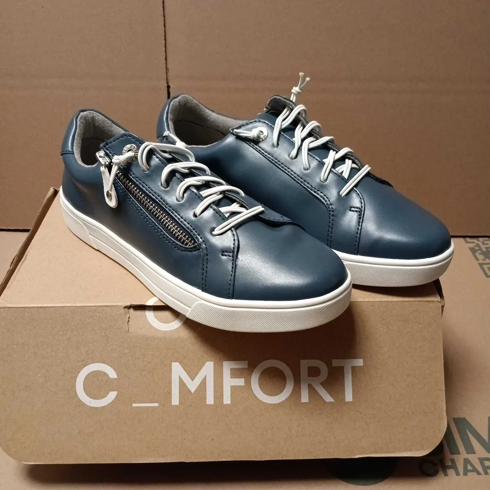 BOXED PAIR OF HOTTER LEONIE TRAINERS IN AQUATIC BLUE - 5