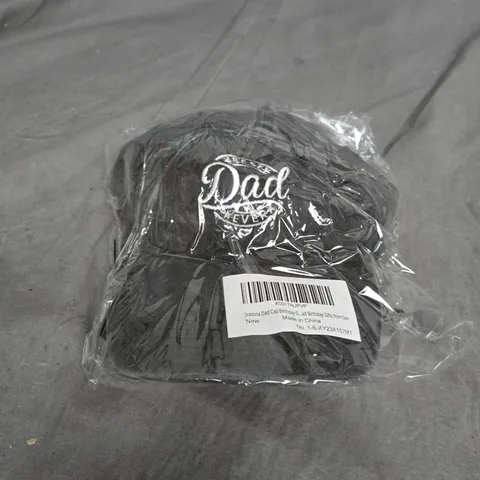 BOX OF APPROXIMATELY 20 "BEST DAD EVER" EMBROIDERED BASEBALL CAPS IN WASHED BLACK