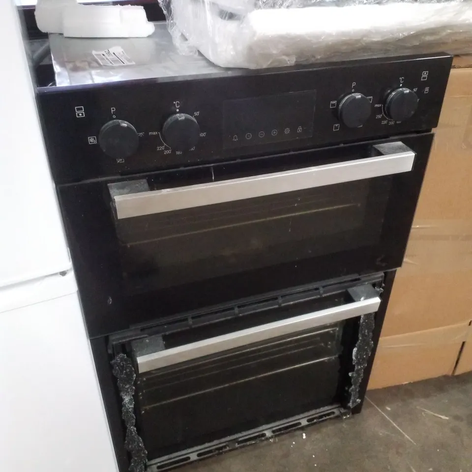 HOTPOINT DIH 82G1A B ELECTRIC FAN DOUBLE OVEN WITH AIR FRY - BLACK