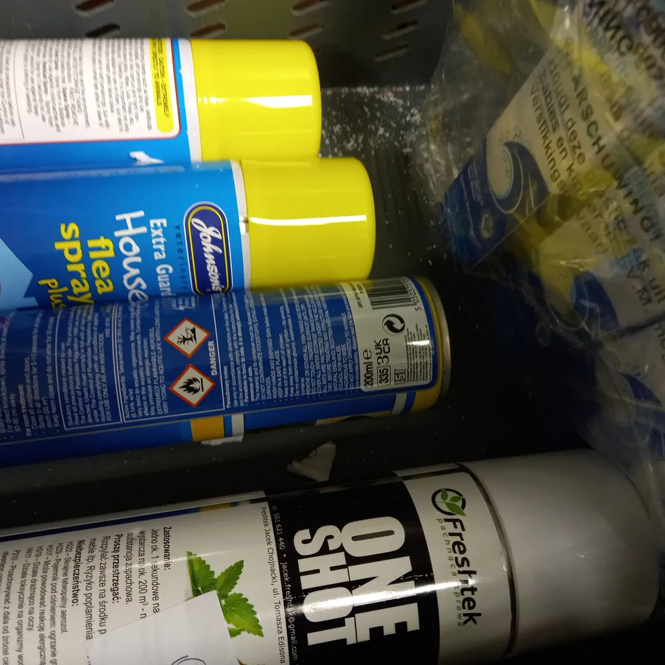 BOX OF APPROX 12 ASSORTED AEROSOLS TO INCLUDE FLEA KILLER, MILKSHAKE LEAVE-IN FOAM, PAINT FACTORY NEON RED SPRAY PAINT, ETC 