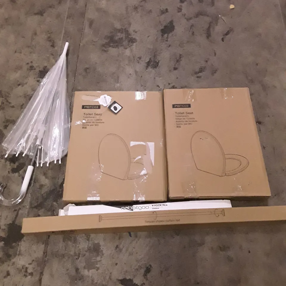 PALLET OF ASSORTED PRODUCTS TO INCLUDE; TOILET SEAT - CLEAR UMBRELLA- GABBITGOO WINDOW FILM ECT
