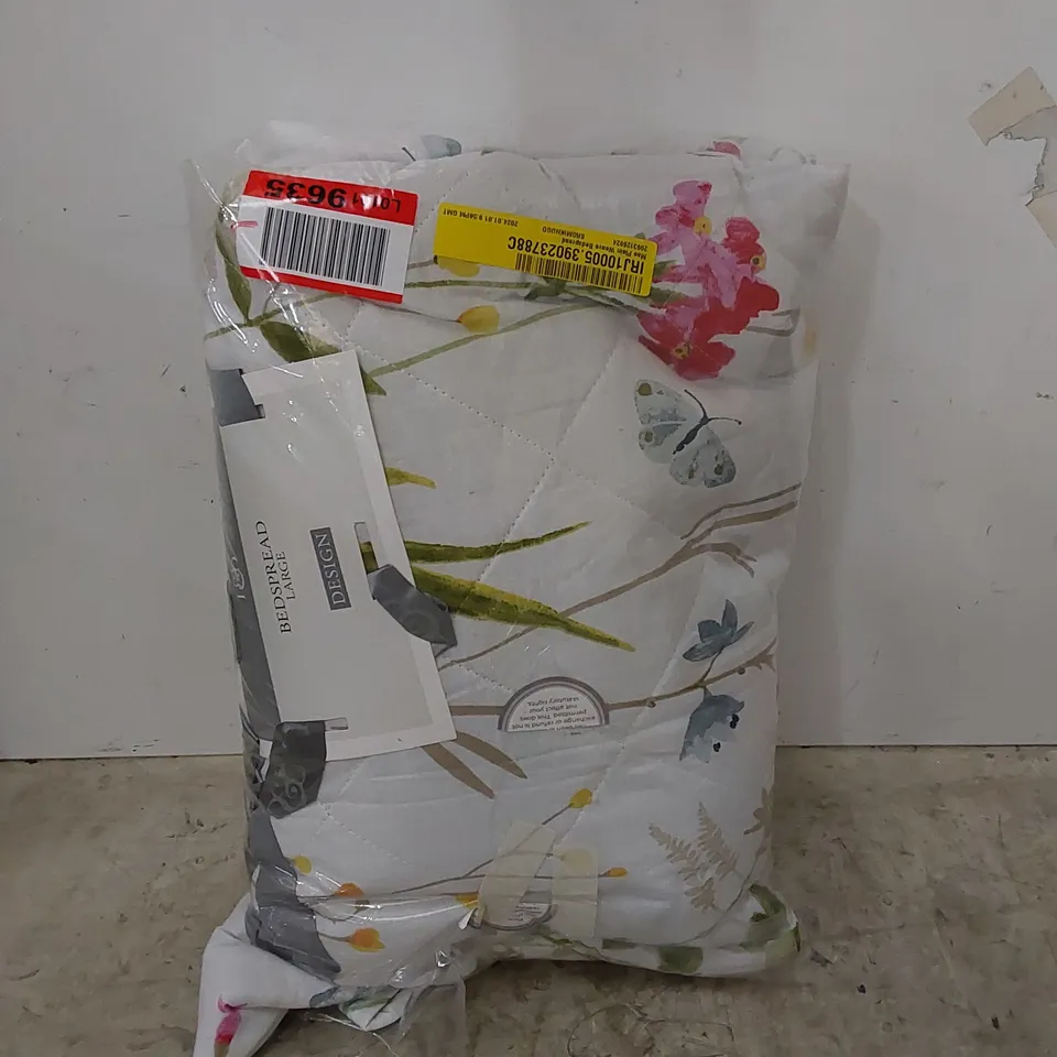 BAGGED MAE PLAIN WEAVE BEDSPREAD, LARGE 