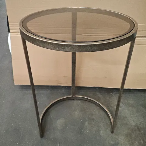 GLASS TOPPED METAL FRAMED SIDE TABLE WITH CRESENT BASE