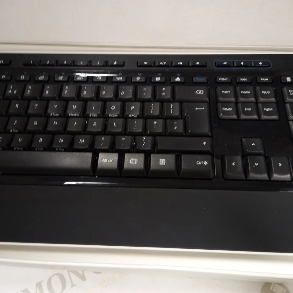 MICROSOFT WIRELESS COMFORT DESKTOP KEYBOARD 