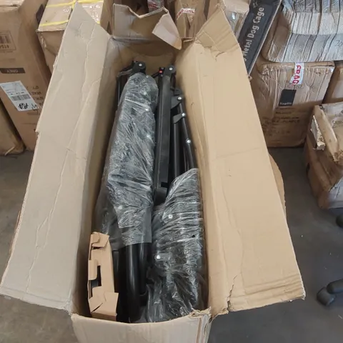 BOXED 2 PACK OF SUN LOUNGERS