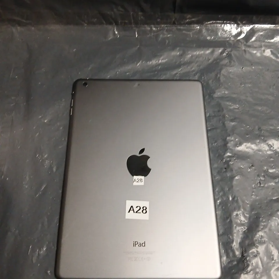 APPLE IPAD AIR 1ST GEN - MODEL  A1474