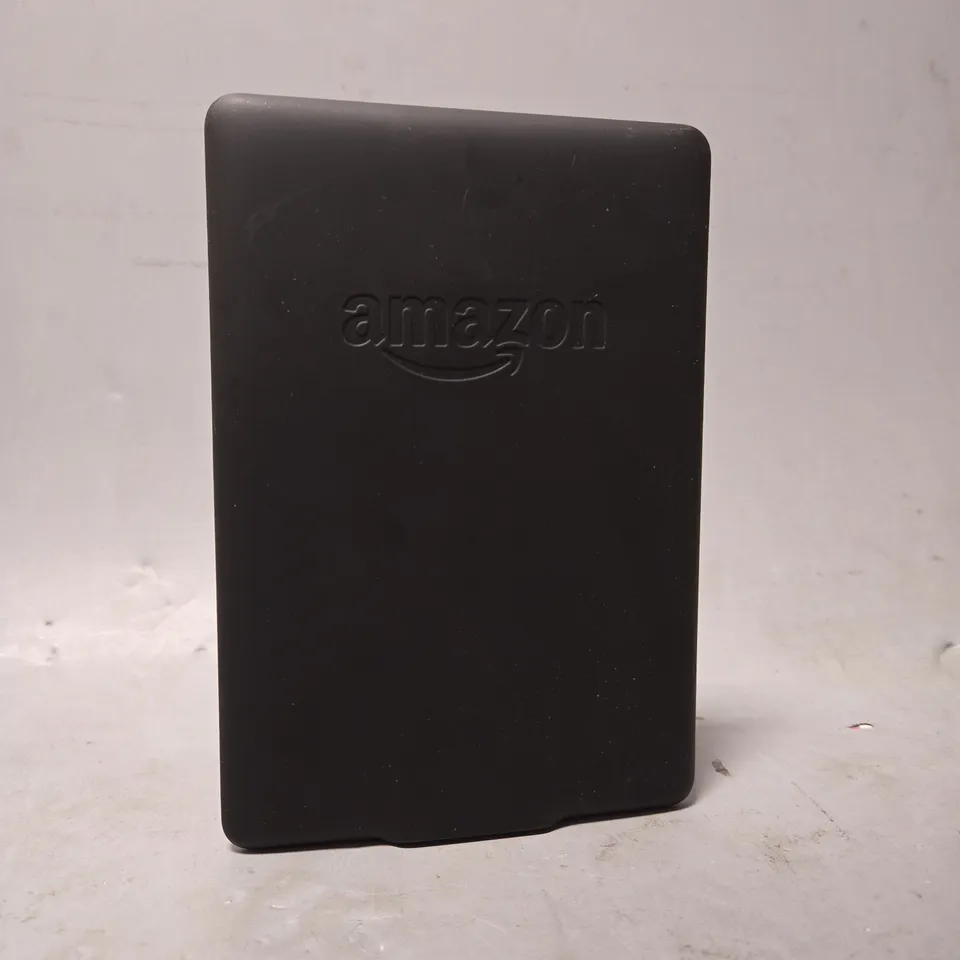 AMAZON KINDLE E-READER