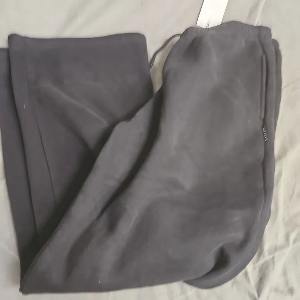 BLAKELY BLACK JOGGERS – 2 EXTRA LARGE