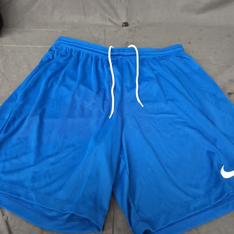 NIKE BLUE SHORTS SIZE XL