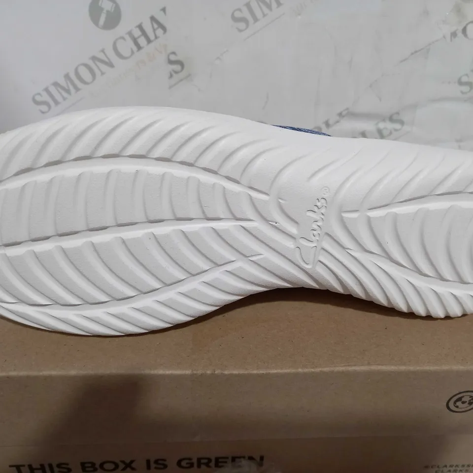 BOXED PAIR OF CLARKS TRAINERS IN BLUE AND NAVY SIZE 7