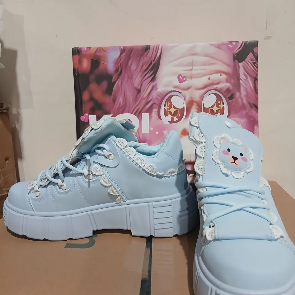 BOXED KOI FANCIFUL FREDDO BEAR RUFFLE TRAINERS IN BABY BLUE - UK 7