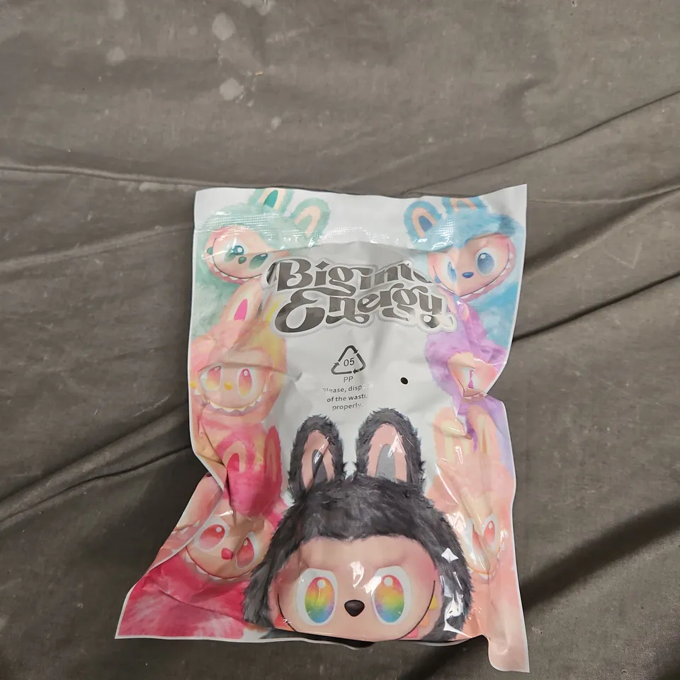 SEALED THE MONSTERS BIG INTO ENERGY SERIES-VINYL PLUSH PENDANT BLIND BAG