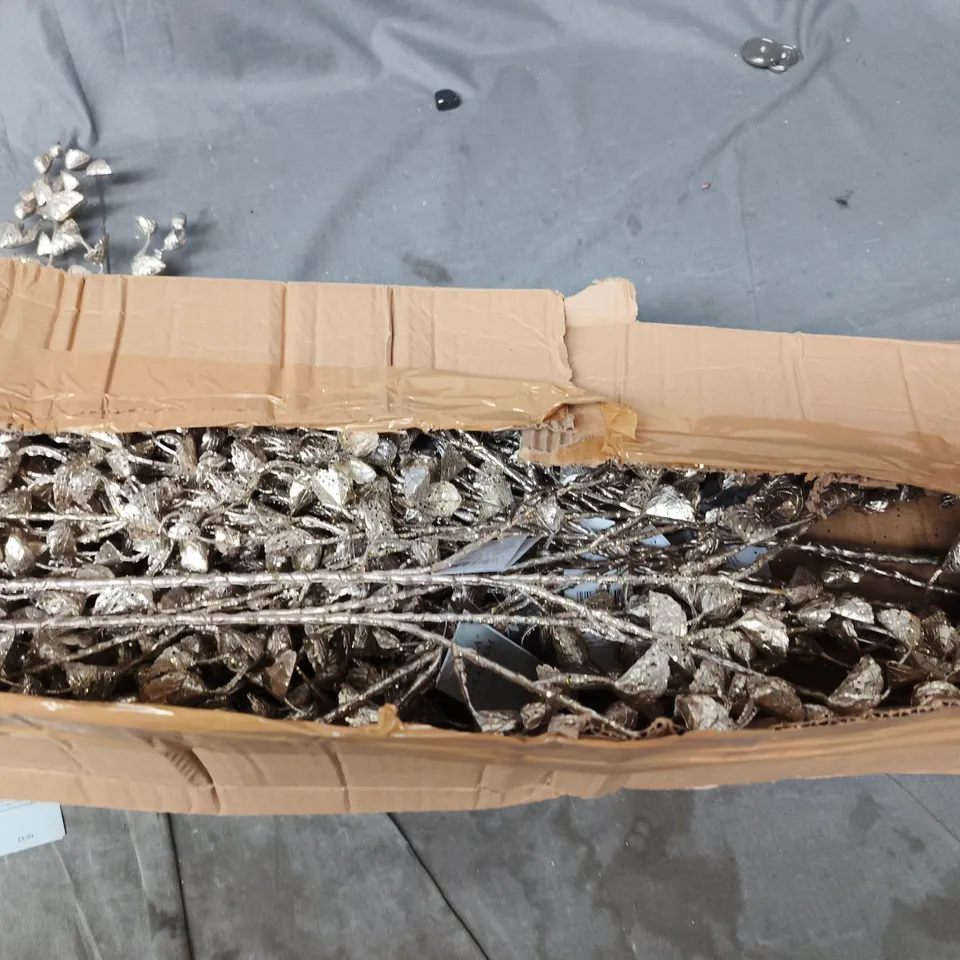 12X GISELA GRAHAM SILVER FAUX FLOWERS 