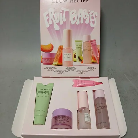 BOXED GLOW RECIPE FRUIT BABIES SKINCARE KIT