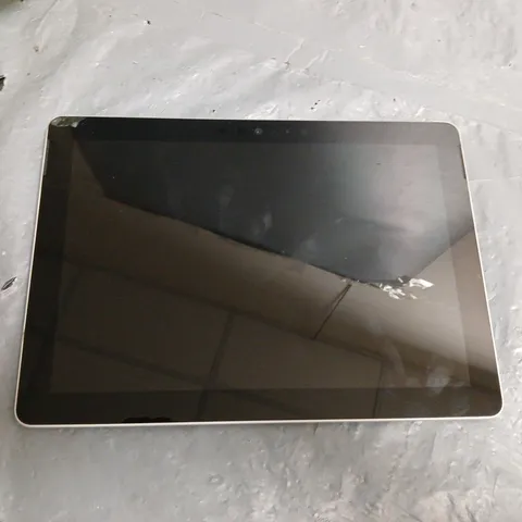 MICROSOFT SURFACE PRO GO 