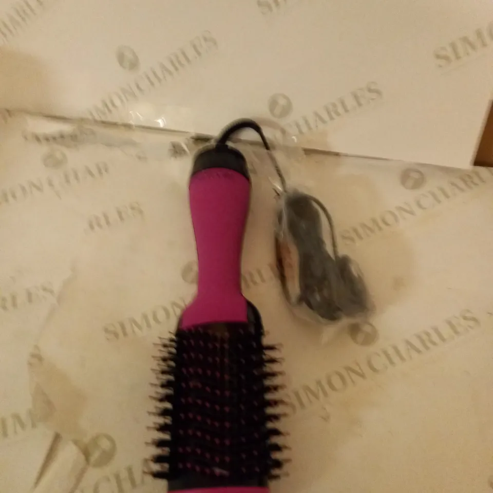REVLON VOLUMISER - PINK RRP £49.99