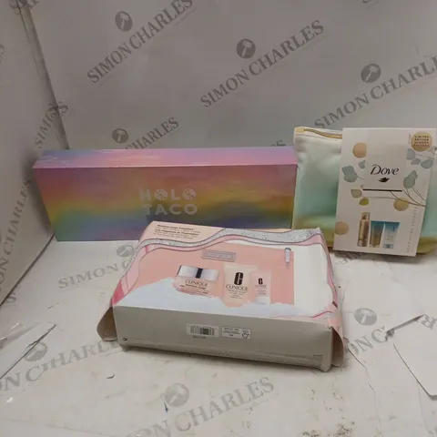 BOX OF APPROXIMATELY 5 ASSORTED BODYSPRAYS AND GIFT SETS TO INCLUDE JLO, HOLO TACO AND LYNX